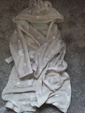 Girls dressing gown for sale  IPSWICH