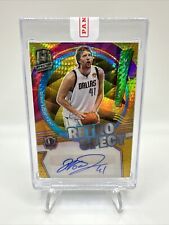 Panini Spectra 2021 Dirk Nowitzki RetroSpect automático Asia Gold Prizm #3/3 SSP 1/1, usado segunda mano  Embacar hacia Argentina