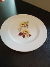 Assiette fleur jaune d'occasion  Salles