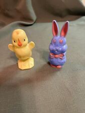 Estatuillas de juguete vintage de plástico de conejo de Pascua y pato sonajero segunda mano  Embacar hacia Argentina