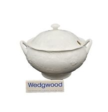 Usado, Wedgwood STRAWBERRY & VINE Tureen & Lid EXCELENTE porcelana de ossos brancos comprar usado  Enviando para Brazil