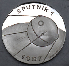 Medaille 1982 sputnik gebraucht kaufen  Niefern-Öschelbronn