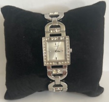 Usado, Relógio feminino Guess pavê tom prata mostrador quadrado pavê bling tamanho 6,5" vintage comprar usado  Enviando para Brazil