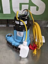 Little giant submersible for sale  Venice