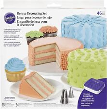 Kit de decoração de bolo Wilton Deluxe com pontas de tubulação e sacos de pastelaria 46 peças comprar usado  Enviando para Brazil