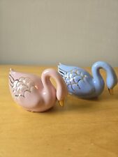 Conjunto vintage de figuras de cisne de porcelana rosa e azul.  Frete grátis! comprar usado  Enviando para Brazil