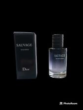 Profumo sauvage 30ml usato  Cosenza