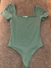 Aritzia Babaton Bodysuit in Green Medium Short Sleeve Square Neck for sale  Shipping to South Africa