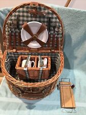 Wicker picnic basket for sale  Saint Francis