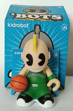 Kidrobot bots basketball d'occasion  Noyal-Châtillon-sur-Seiche