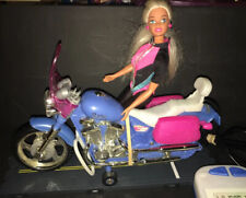 Usado,  Motocicleta Barbie 1990 con control remoto atado ligero azul/rosa segunda mano  Embacar hacia Argentina