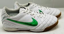 Zapatos de calle Nike Tiempo raros 454323-130 para hombre talla 10,5 blancos con swoosh verde segunda mano  Embacar hacia Argentina