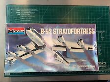 Monograma B-52 Stratofortress 1/72 sem decalques) comprar usado  Enviando para Brazil