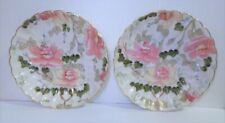 2 PLATOS ANTIGUOS DE PORCELANA - FLORES ROSA COLMENA Marca Remolino Forma Escanada 6" Diapositiva segunda mano  Embacar hacia Argentina