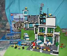 Lego police headquarters for sale  New Castle