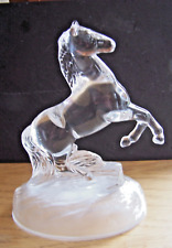 Figurine cheval cabré d'occasion  Poix-du-Nord
