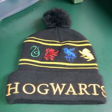 Używany, Harry Potter pakiet zimowy zestaw 2 kapelusze 1 szalik, wszystkie trzy oficjalnie lic. na sprzedaż  Wysyłka do Poland