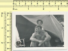 149 Casal Homem Sem Camisa Biquíni Tons Mulher Tenda de Acampamento Foto Vintage Abstrata comprar usado  Enviando para Brazil