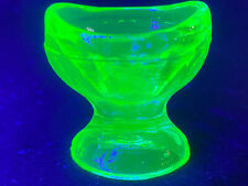 Green Vaseline glass eye wash / rinse cup uranium clean industrial footed canary, used for sale  Shipping to South Africa