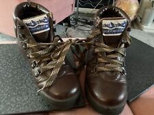 Johnscliffe walking boots for sale  CHATHAM