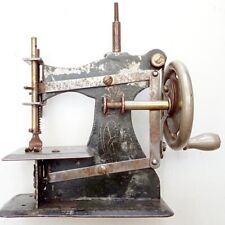 Sewing machine d'occasion  Expédié en Belgium