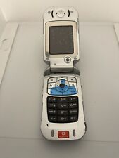 Celular Motorola Flip - Prata (Rede Vodafone) *DEFEITO LEIA A DESCRIÇÃO comprar usado  Enviando para Brazil