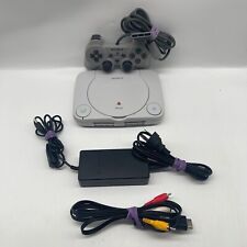 Console Sony PlayStation 1 Psone PS1 Slim PAL com controle e cabos comprar usado  Enviando para Brazil