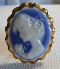 Vintage medaillon porcelaine d'occasion  Bourg-de-Péage