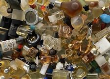 101 parfum miniaturen gebraucht kaufen  Bergisch Gladbach