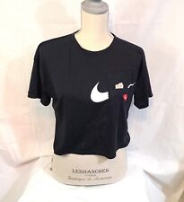 Usado, Blusa camiseta feminina Nike XS angustiada preta crop top gráfica comprar usado  Enviando para Brazil