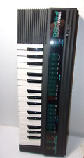 Mini sintetizador de piano teclado eléctrico Yamaha PSS-130 PortaSound Tested Works, usado segunda mano  Embacar hacia Argentina