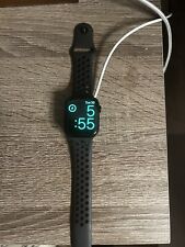 Apple Watch Nike Series 7 45 mm estuche de aluminio medianoche con antracita/negro..., usado segunda mano  Embacar hacia Argentina
