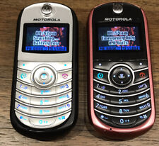 2 celulares pré-pagos Motorola C139 TracFone GSM compacto testado funciona comprar usado  Enviando para Brazil