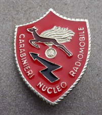 Distintivo smaltato carabinier usato  Italia