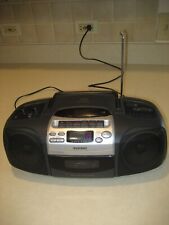 Grabadora de casete de radio estéreo CD Aiwa CSD-ES220 Boombox con cable de alimentación ¡FUNCIONA! De colección segunda mano  Embacar hacia Argentina