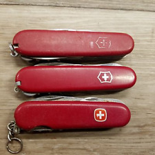 FACAS CANIVETE SUÍÇO VICTORINOX SAK COM UM LOTE WENGER DE 3 comprar usado  Enviando para Brazil