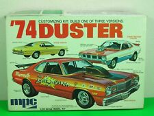 MPC 1974 PLYMOUTH DUSTER EDIÇÃO ANUAL 74 KIT # 1-7426-250 50 ANOS LIDO comprar usado  Enviando para Brazil