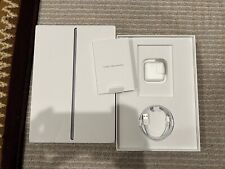 Caixa para iPad Air (3ª Geração) 64GB, Wi-Fi, 10,5 polegadas - Cinza Espacial e Carregador, usado comprar usado  Enviando para Brazil