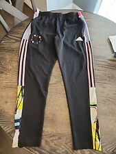 Pantalones Adidas Love Unites para hombre talla grande segunda mano  Embacar hacia Argentina