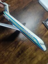 Avião vintage Air Jet Advance Republic Airlines Boeing 727 1/200 sem suporte! comprar usado  Enviando para Brazil