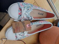 Ladies canvas shoes for sale  OSWESTRY