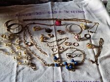 Lot bijoux vintages d'occasion  Tournehem-sur-la-Hem