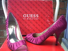 Beaux escarpins guess d'occasion  Carvin