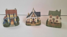 International Resources Miniature Village Houses 3" Lot Of Three Pre-owned  for sale  Shipping to South Africa