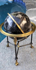 Globo de pedra preciosa de granito polido vintage pesado conjunto em um suporte rotativo de latão comprar usado  Enviando para Brazil