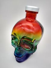 Crânio cabeça de cristal vodca orgulho gay edição limitada amor LGBTQ vazio comprar usado  Enviando para Brazil