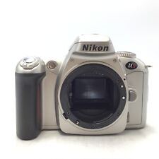 *EXCELENTE* Solo cuerpo de cámara fotográfica Nikon EE. UU. SLR 35 mm plateado segunda mano  Embacar hacia Argentina