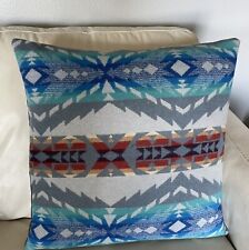 various throw pillows for sale  Brookings