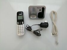 Un teléfono inalámbrico Panasonic - modelo KX-TGC 210 - uso doméstico, usado segunda mano  Embacar hacia Argentina