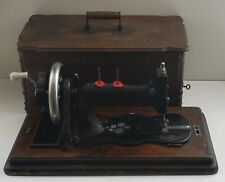 Antique / Vintage Hand Crank Sewing Machine with Case for sale  Shipping to South Africa